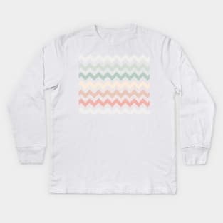 Chevron pattern - Pale and pastel Kids Long Sleeve T-Shirt